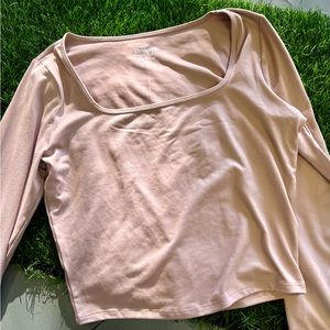 Hollister long sleeve crop top